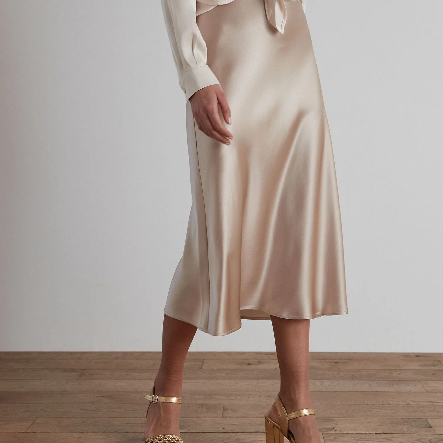 AMELIA BEIGE SATIN MIDI SKIRT