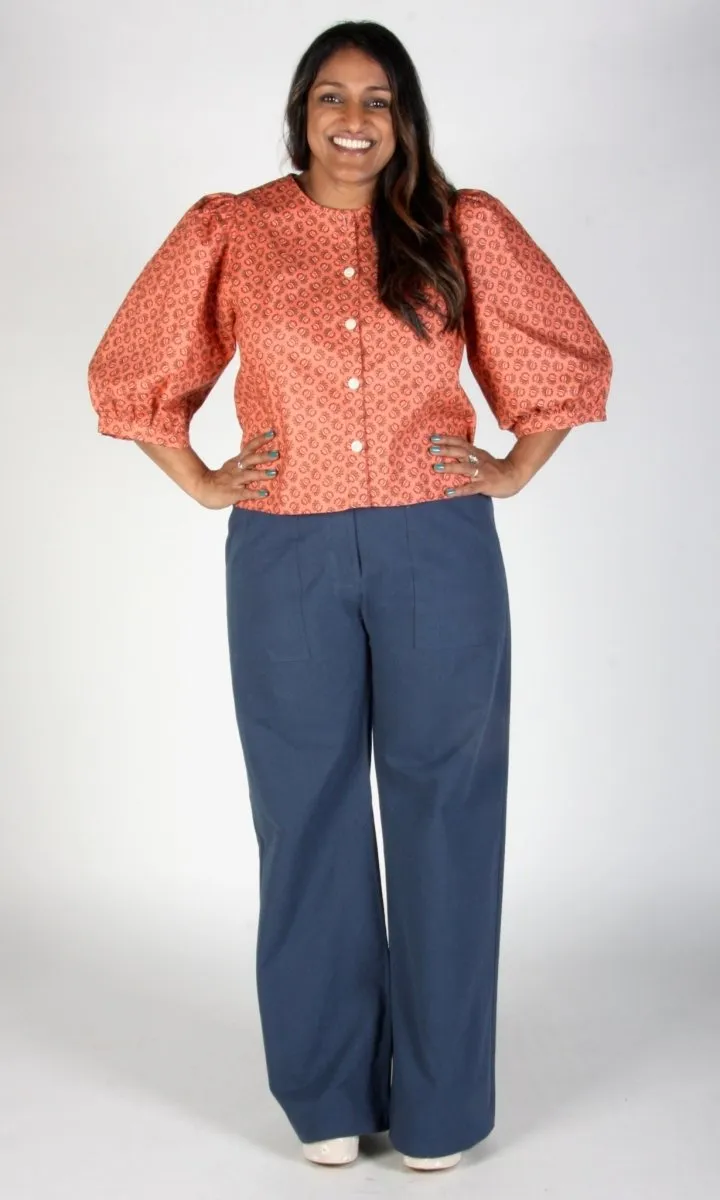 Birds of North America Serin Blouse (Berry Sheaf)