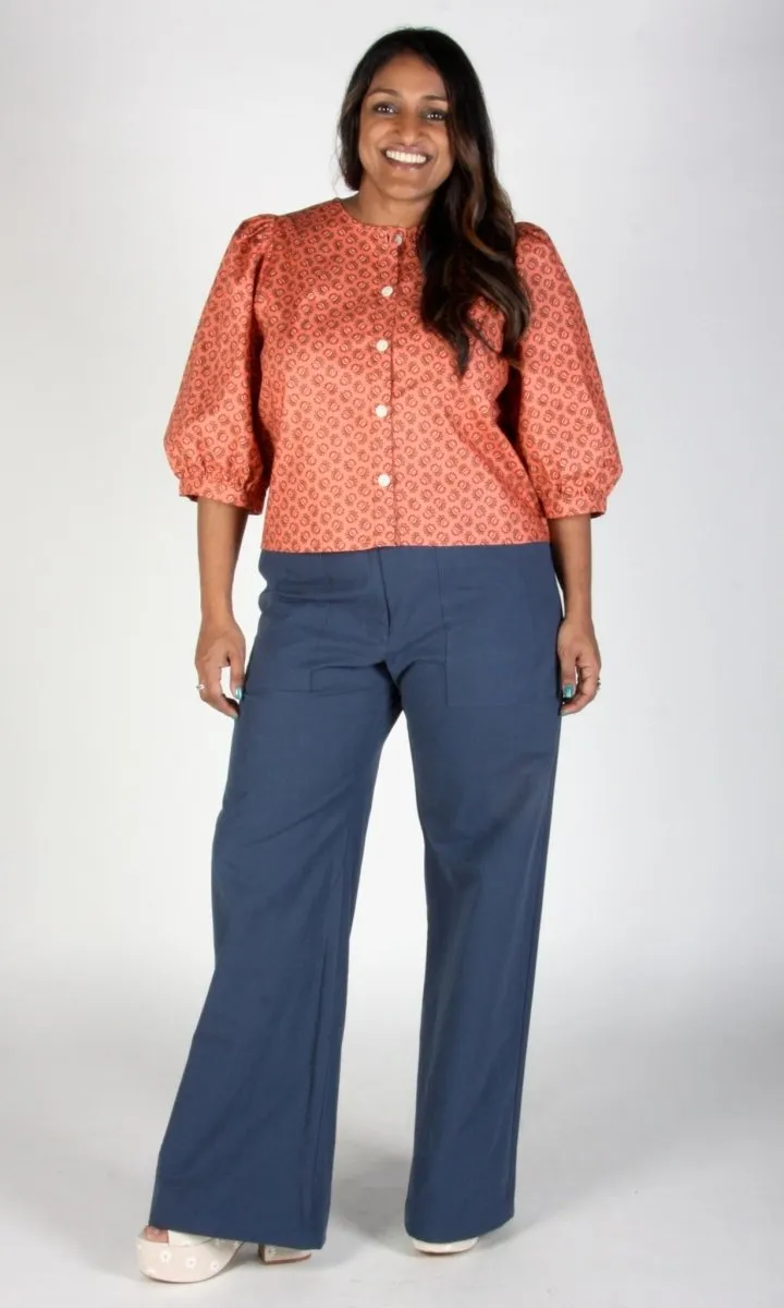 Birds of North America Serin Blouse (Berry Sheaf)