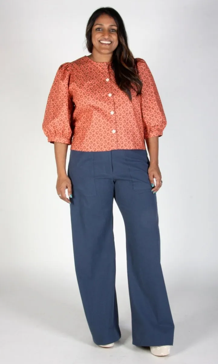 Birds of North America Serin Blouse (Berry Sheaf)