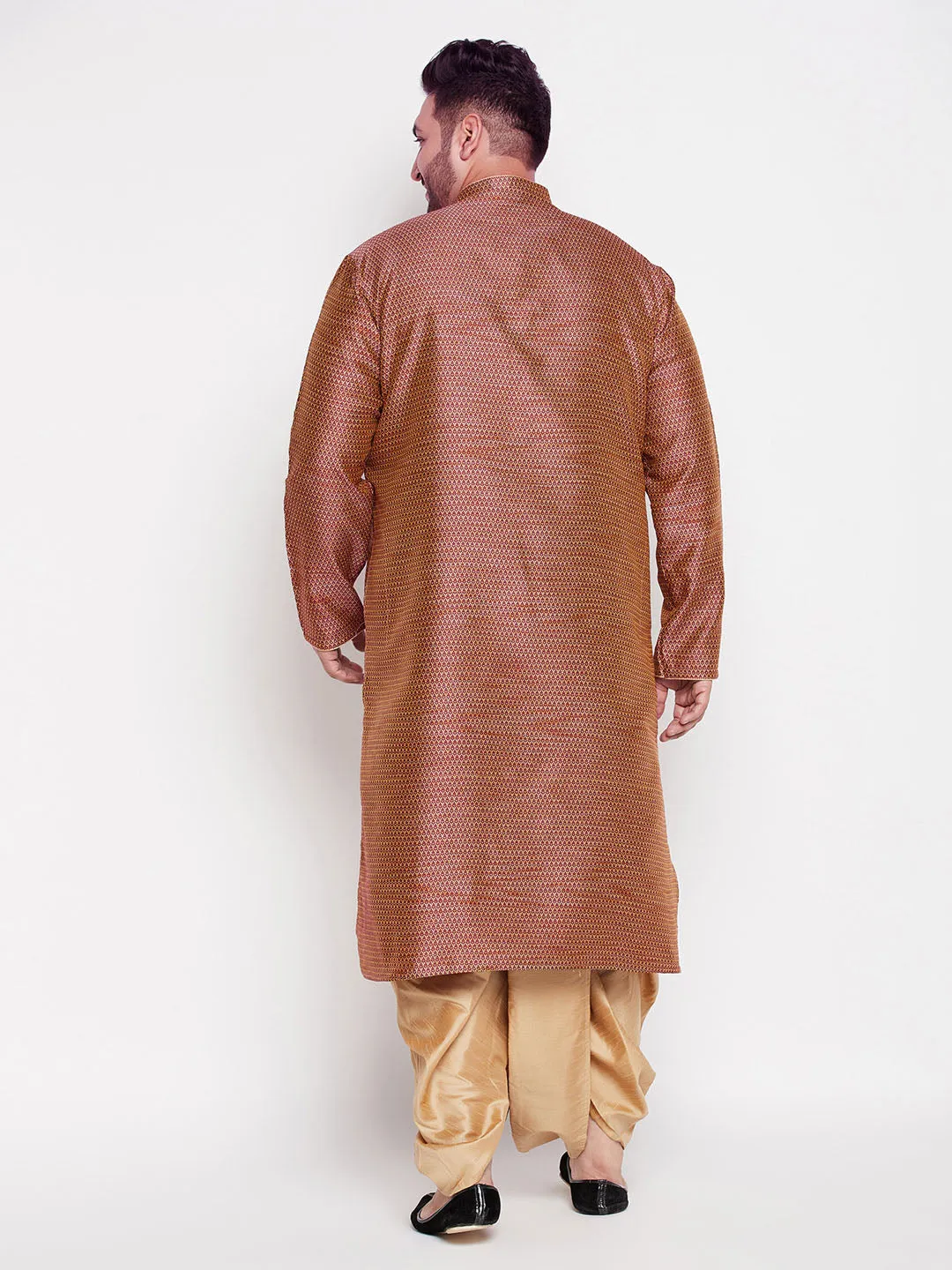 VASTRAMAY Maroon Kurta & Rose Gold Dhoti
